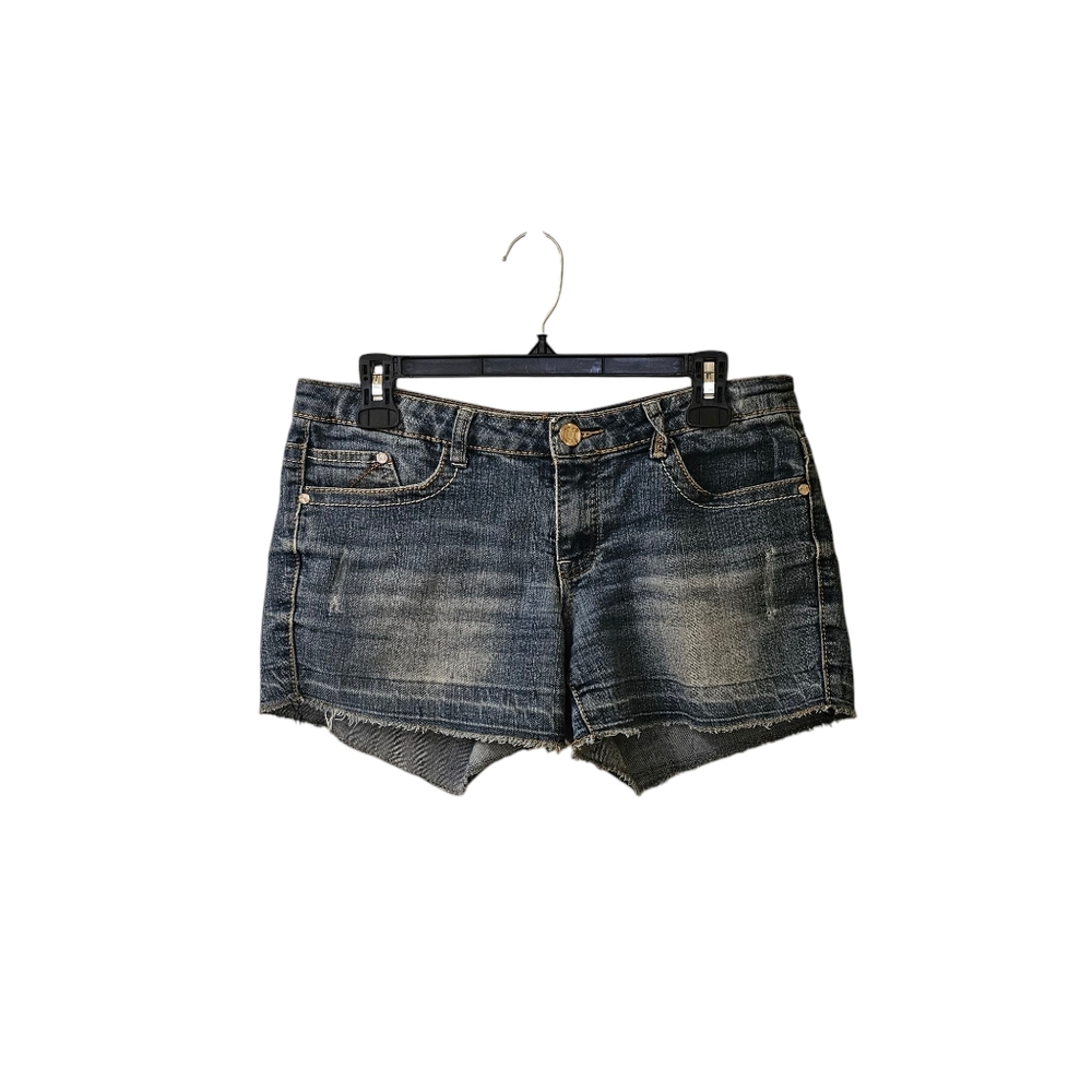 Eighty Eight Vintage y2k Jean Shorts Size 9 Low Rise